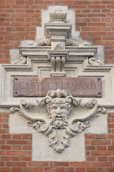 ヴィシーのカステル・フラマン邸 Castel Flamand