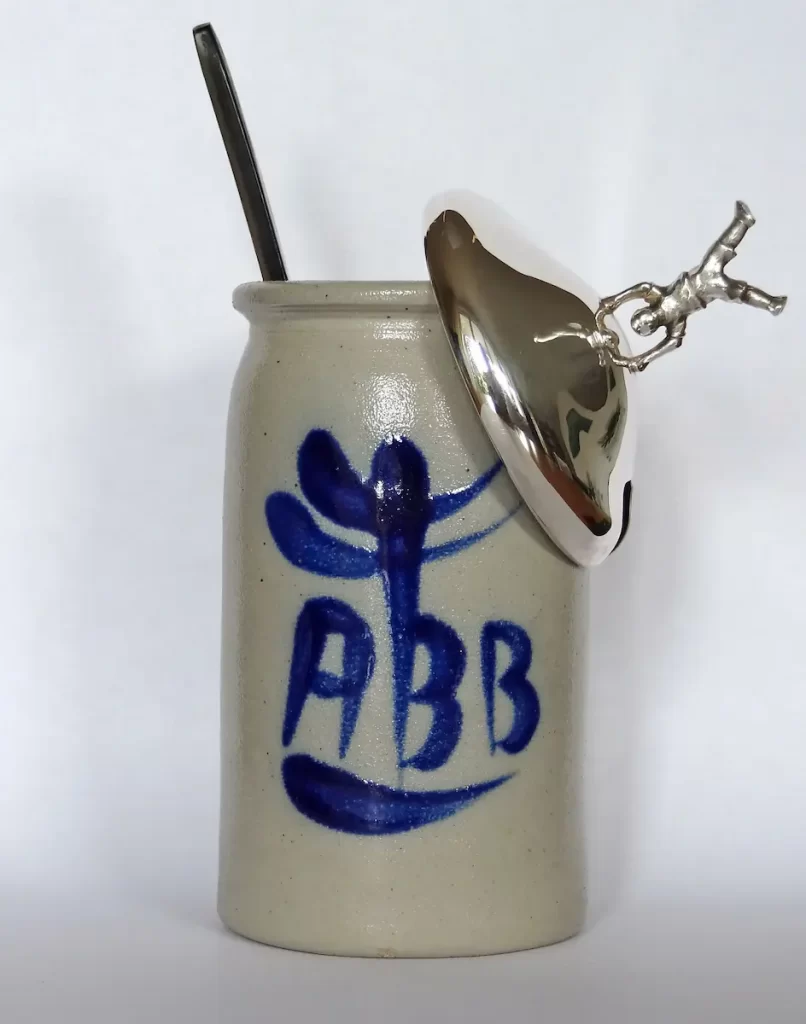 ドイツ、ABB(Adam Bernhard Bergrath)社のデュッセルドルフマスタードのセラミックの瓶