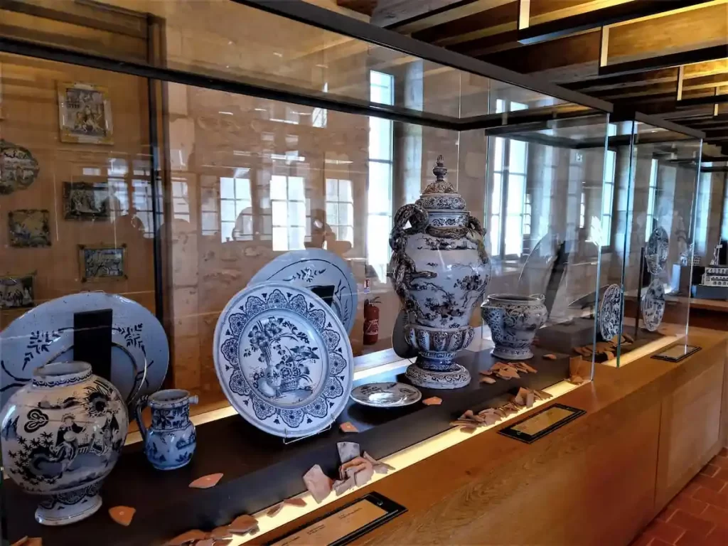 ヌヴェールの陶器博物館