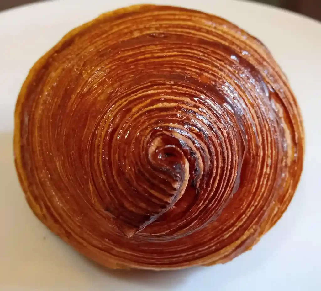 セドリック グロレ Cedric Grolet のクロワッサン Croissant